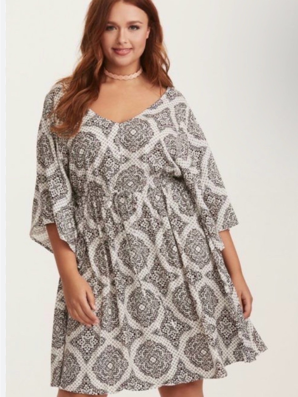 torrid Cream and Black Floral Medallion Top with Dusty Pink Accents